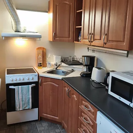 Hubane Kesklinna Korter Kuressaares Appartement